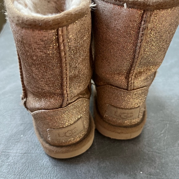 GUC UGG boots - Picture 2 of 7